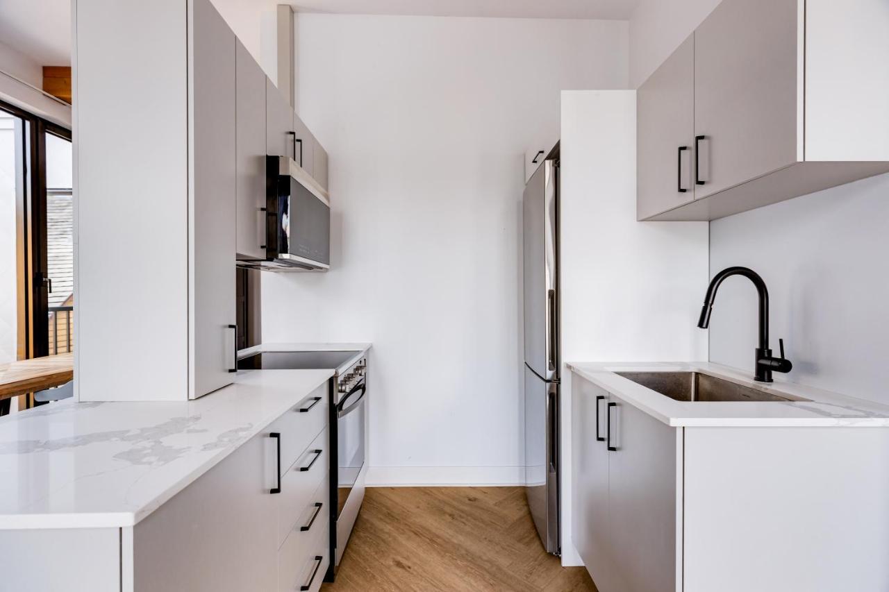 Appartement Le Virtuose - Vieux-Terrebonne Extérieur photo